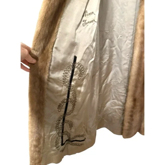 Vintage 1960's Philip Reiner Blonde Mink Fur Swing Coat 46 Length 3 Pockets EUC